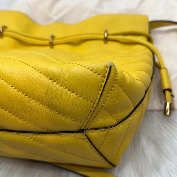 TORY BURCH Kira Bucket Bag